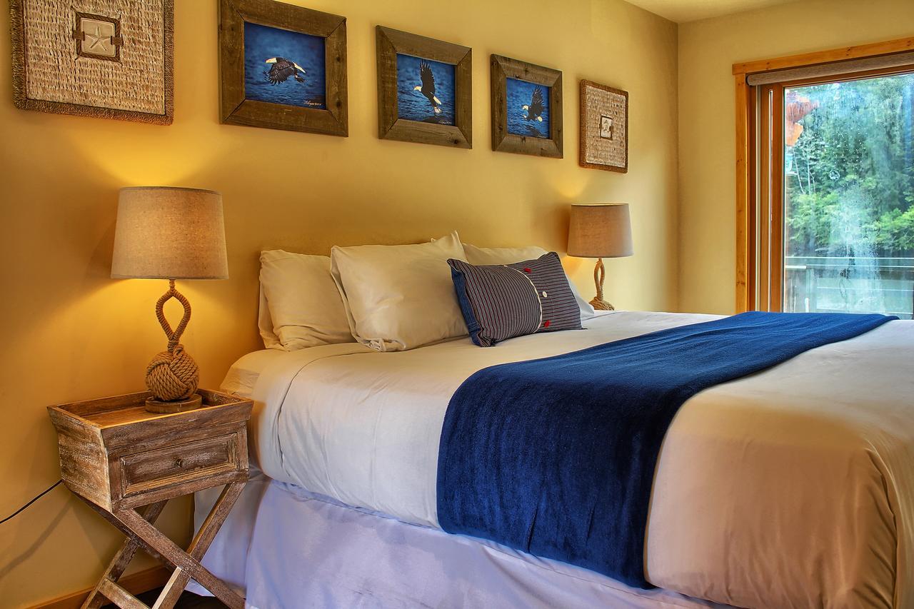 Wild Renfrew Seaside Cottages Port Renfrew Eksteriør billede
